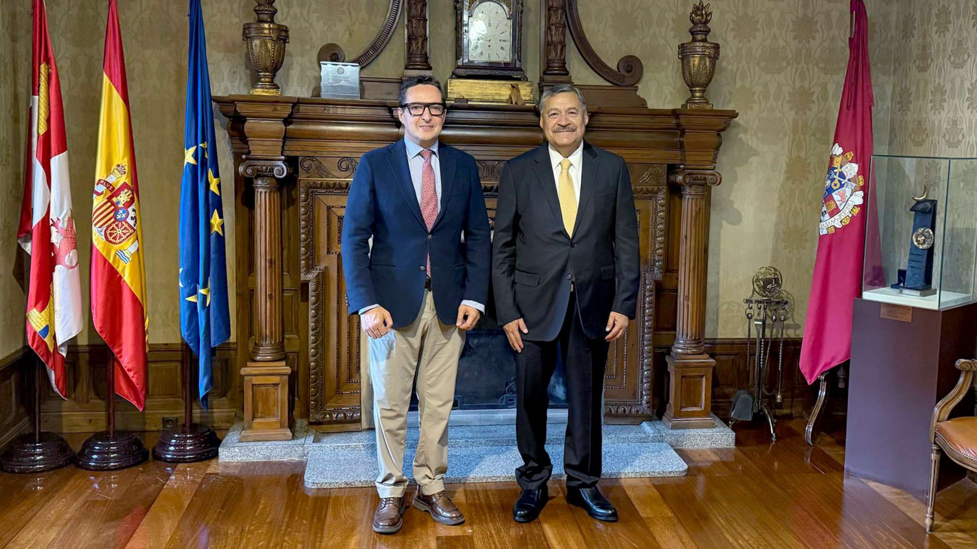 Promoverá UANL pensamiento humanista de la Escuela de Salamanca