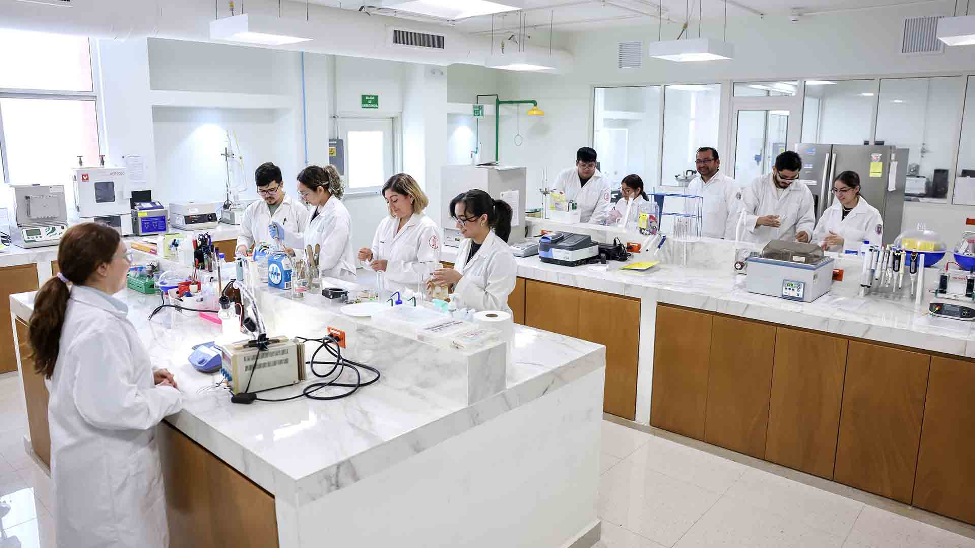 Inauguran Centro de Investigación en Química e Ingeniería Verde