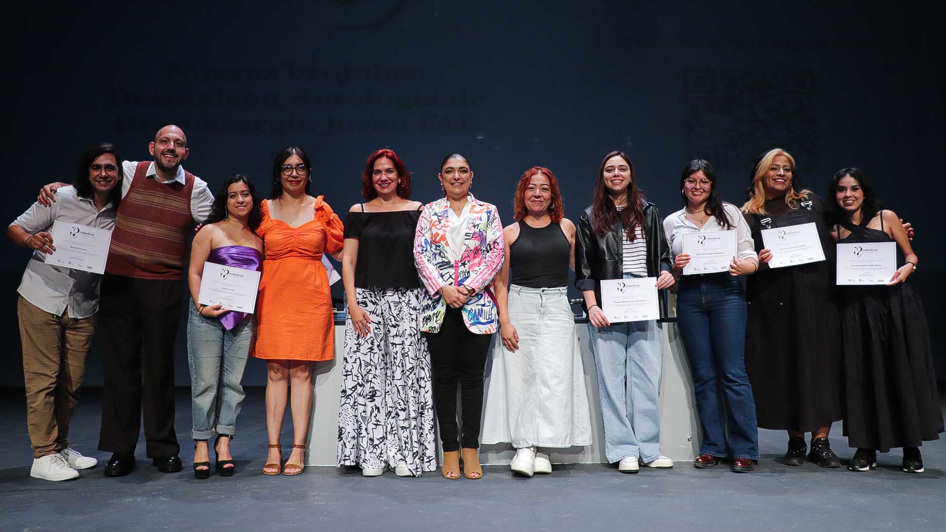 Presenta FAE antología de jóvenes dramaturgos de la UANL