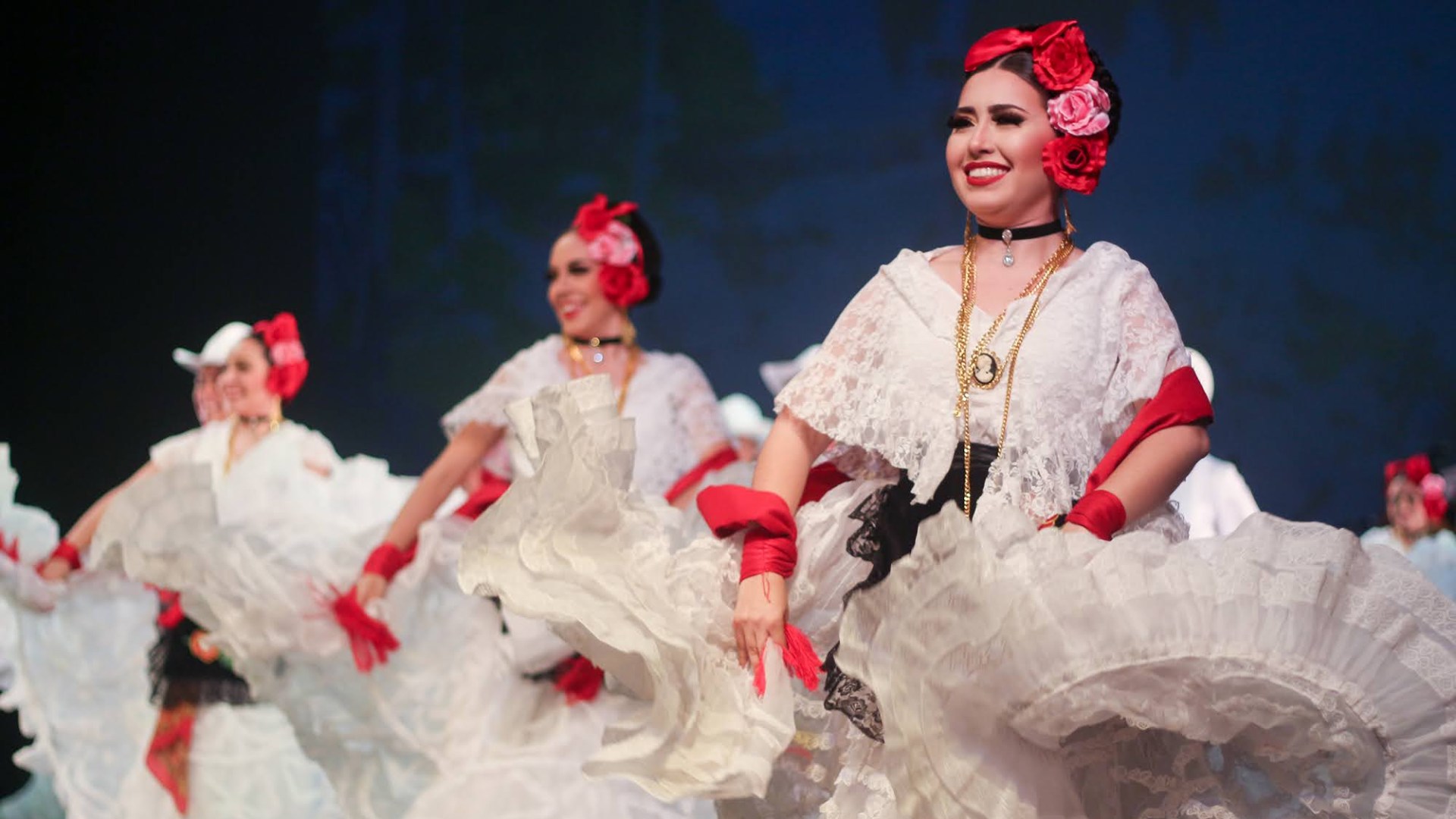 Compañía universitaria difunde arte dancístico dentro y fuera del país