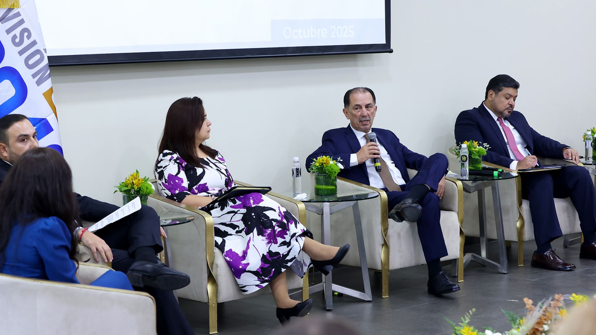 Presentan Política de Persecución Penal