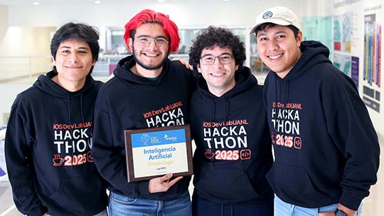 Triunfan con app para viajeros al Mundial