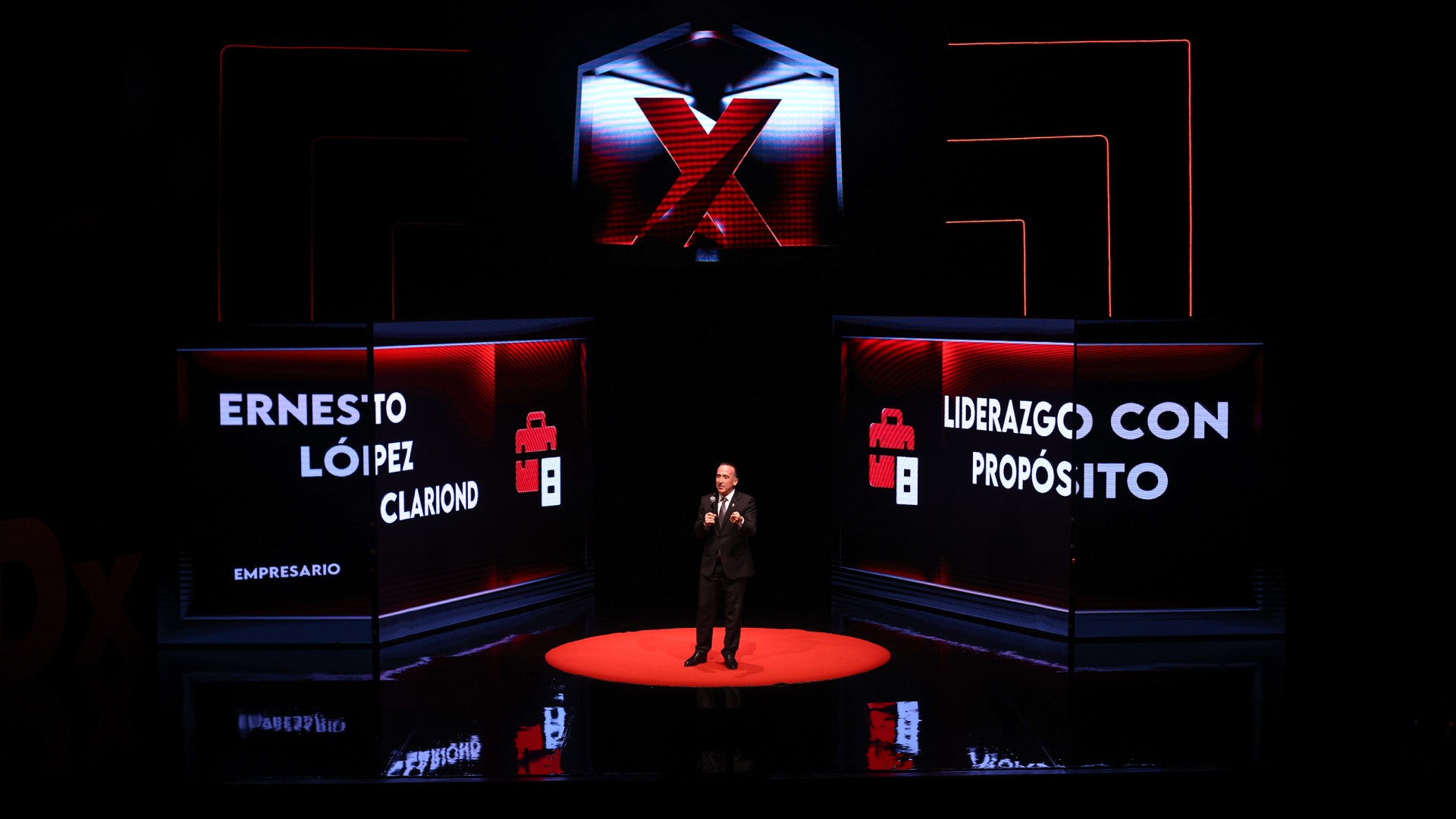 Ponen en perspectiva ideas enfocadas en la ciencia y la tecnología