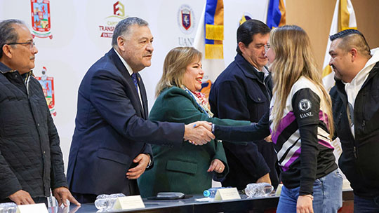 Becados para transformar