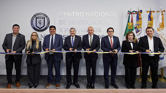 Refuerza UANL su vinculación en México