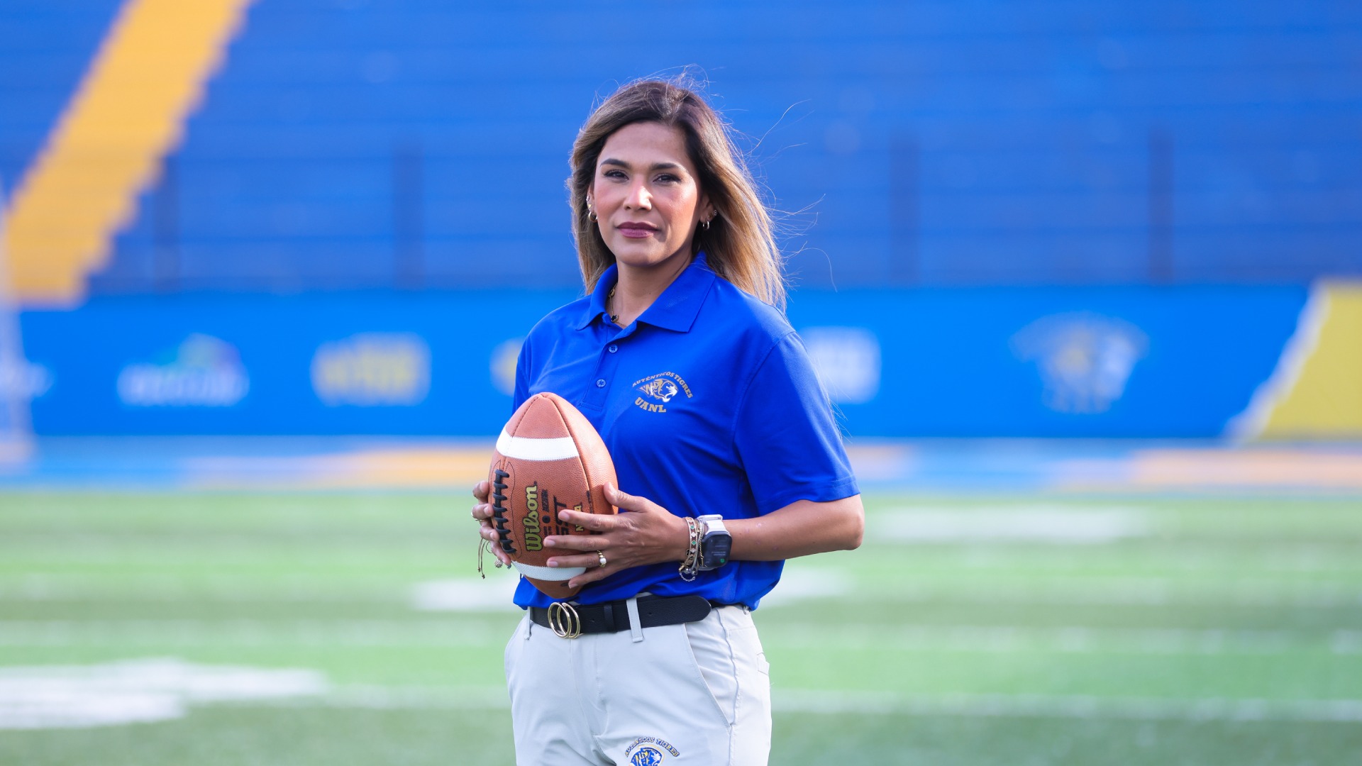 Hace historia con Auténticos Tigres primera coach de receptores