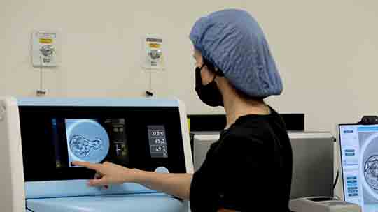 Incorpora HU tecnología de punta para tratamientos de fertilidad