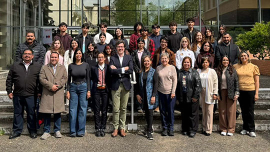 Participan en programa de inmersión académica en Francia