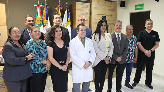 Donan más de 42 mil insumos para el Hospital Universitario