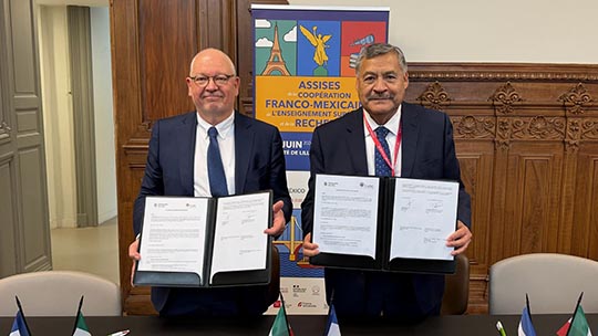UANL firma alianza con la Universidad de Lille