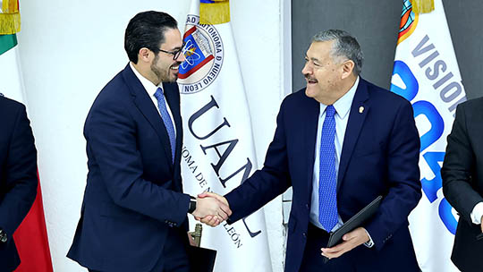 Firman convenio UANL y municipio de Santiago