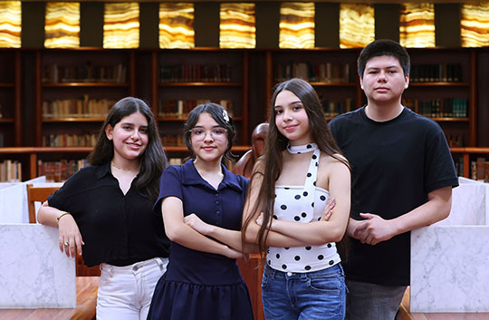 Destacan con altos puntajes en su ingreso a preparatoria
