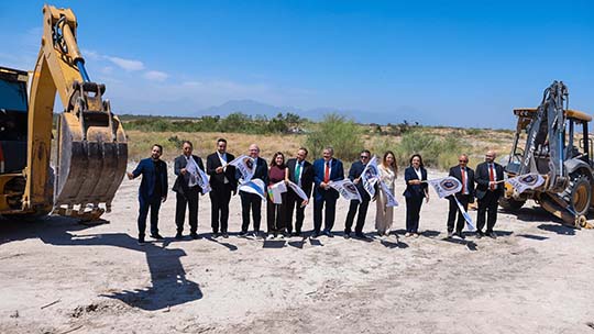 Inicia construcción de unidad académica en Ciénega de Flores