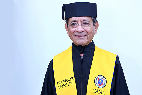 Dionicio Palacios Ríos, anestesiólogo y docente universitario de excelencia