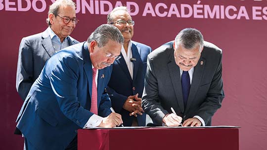 Formalizan proyecto de hospital y unidad académica
