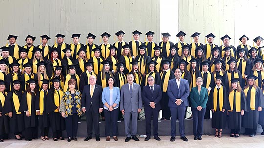 Concluyen bachillerato UANL en centros comunitarios