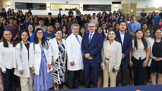 Aborda Medicina diagnóstico, mitos y tratamiento de la migraña
